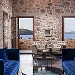 100 Rizes Seaside Hotel 4*
