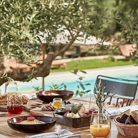 100 Rizes Seaside Ξενοδοχείο