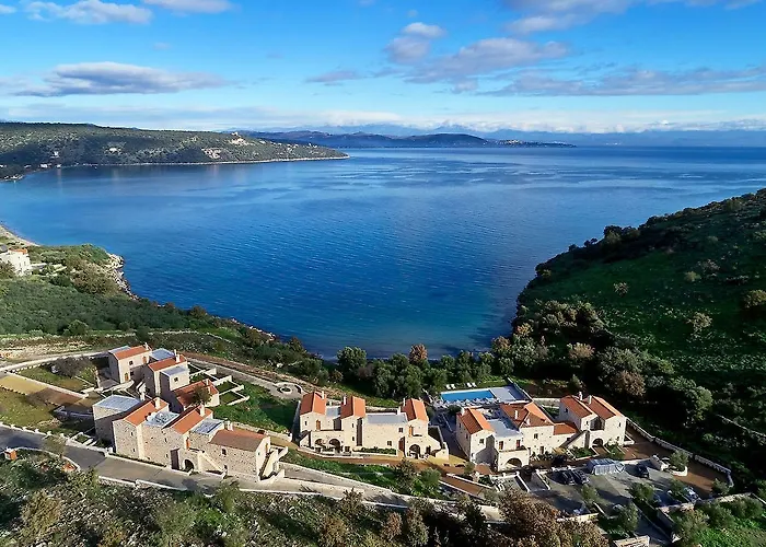 100 Rizes Seaside Gytheio