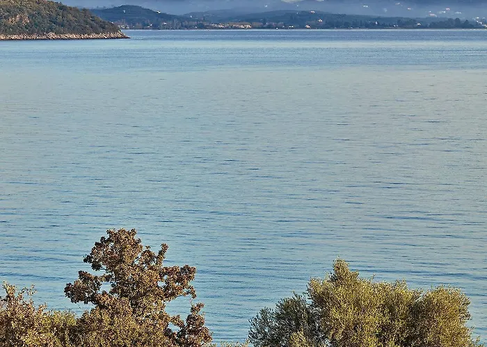 100 Rizes Seaside Hotel 4*