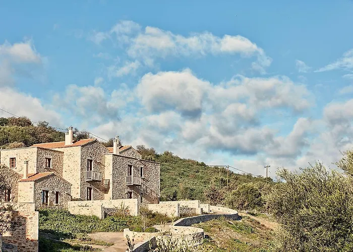 100 Rizes Seaside Hotel